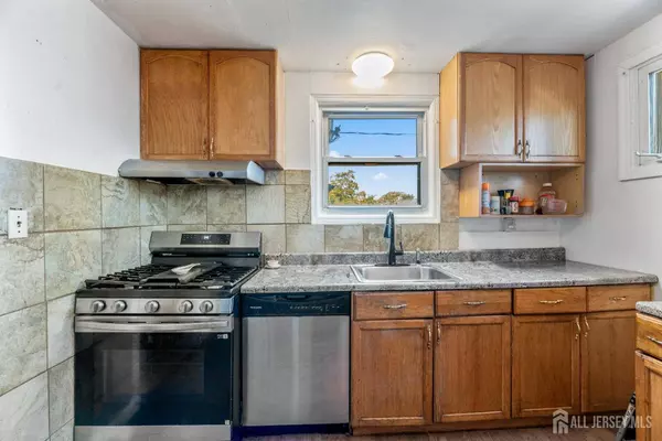 218 Washington RD, Sayreville, NJ 08872