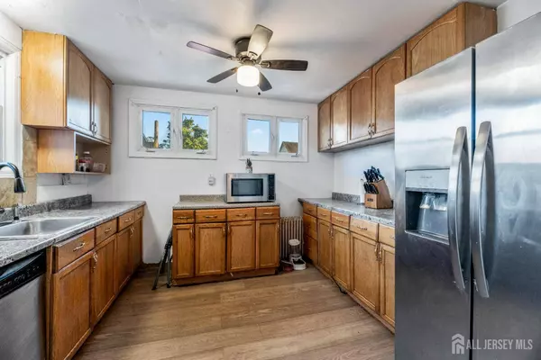 218 Washington RD, Sayreville, NJ 08872