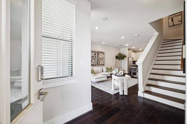 2401 Crawford ST #A205, Houston, TX 77004