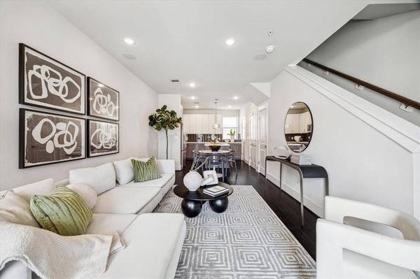 2401 Crawford ST #A205, Houston, TX 77004