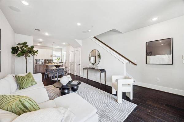 2401 Crawford ST #A205, Houston, TX 77004