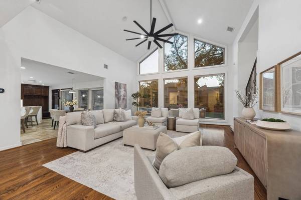 8321 Burkhart CT, Houston, TX 77055