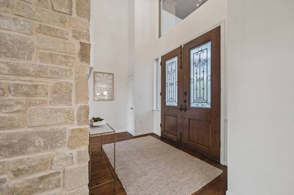 8321 Burkhart CT, Houston, TX 77055