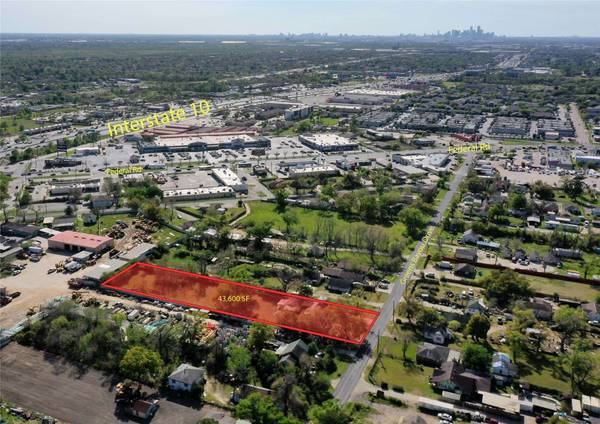 12610 Greens Bayou ST, Houston, TX 77015