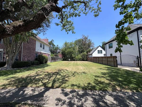 4212 Albans ST, West University Place, TX 77005