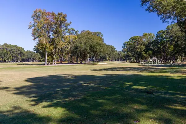 91 Saw Timber DR, Hilton Head Island, SC 29926