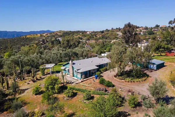 1245 Alpine Oaks Dr, Alpine, CA 91901