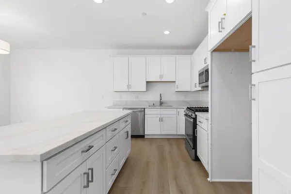 8588 Vista Azul Pl, Lemon Grove, CA 91945