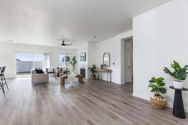 1609 Mauzy Way, El Cajon, CA 92021