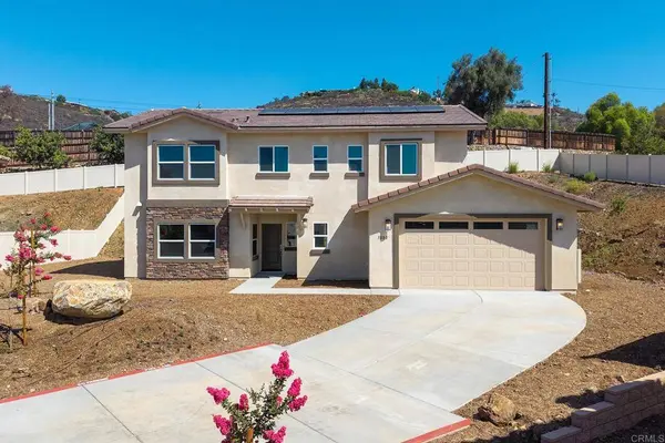 3880 Rojo Tierra Rd, La Mesa, CA 91941