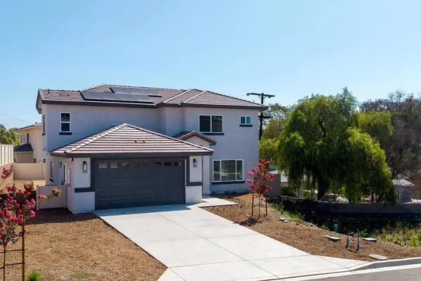 3900 Rojo Tierra, La Mesa, CA 91941