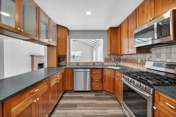 652 La Sombra DR, El Cajon, CA 92020