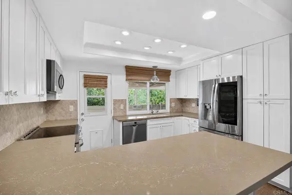 6050 Henderson DR #33, La Mesa, CA 91942