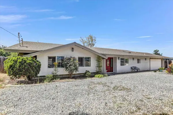 236 Camino Elevado, Bonita, CA 91902