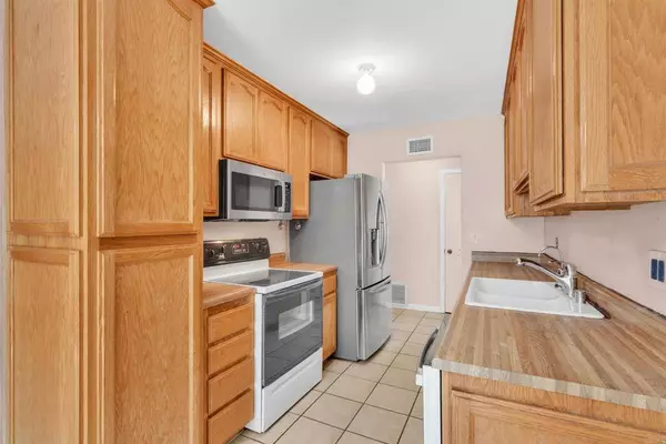 13206 Lakeview Granada DR, Lakeside, CA 92040