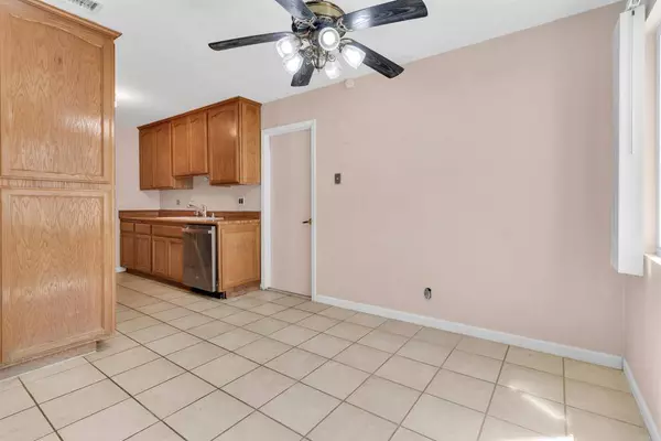 13206 Lakeview Granada DR, Lakeside, CA 92040