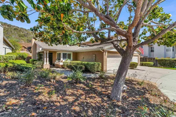 8353 Morning Mist CT, San Diego, CA 92119
