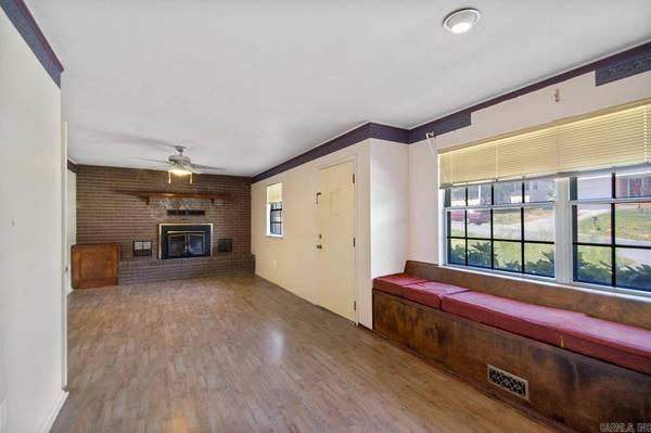 403 Pickwick Lane, North Little Rock, AR 72118