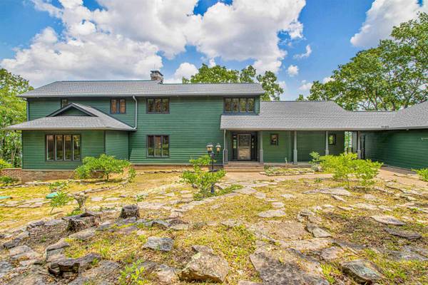 1097 Winrock, Morrilton, AR 72110