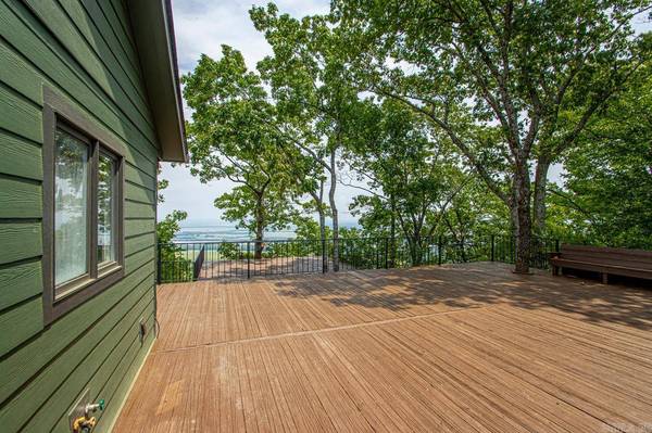 1097 Winrock, Morrilton, AR 72110