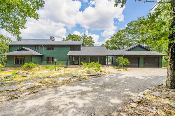 1097 Winrock, Morrilton, AR 72110