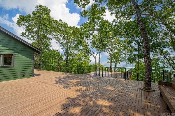 1097 Winrock, Morrilton, AR 72110