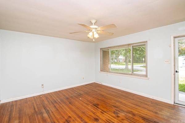 500 Hayes Street, Jacksonville, AR 72076