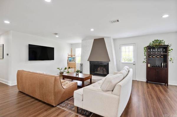 26 Buttermilk Road, Little Rock, AR 72227