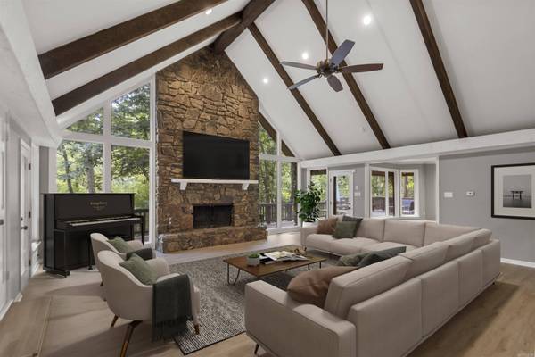 15 Saint Charles Court, Little Rock, AR 72211