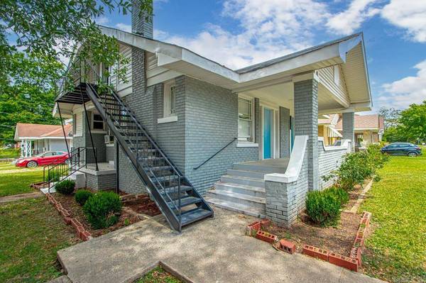 1870 S Izard Street, Little Rock, AR 72206