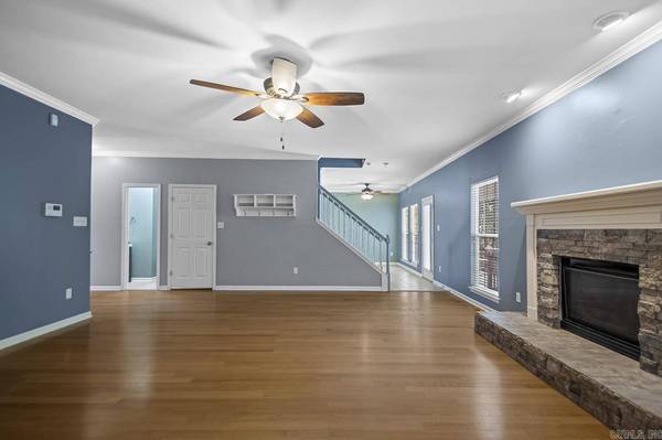 1419 River Point Court, Benton, AR 72105