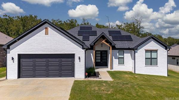 9624 Oak Forest Lane, Sherwood, AR 72120