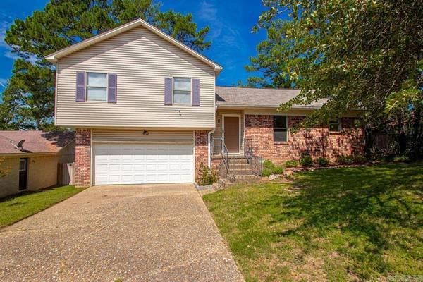 4 Garnet Court, Little Rock, AR 72212