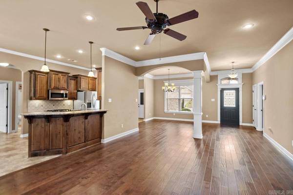 2032 Miramonte Drive, Sherwood, AR 72120