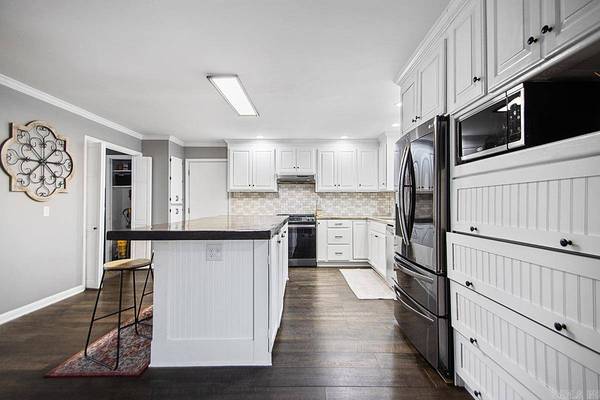 14 Birchwood Circle, Little Rock, AR 72211