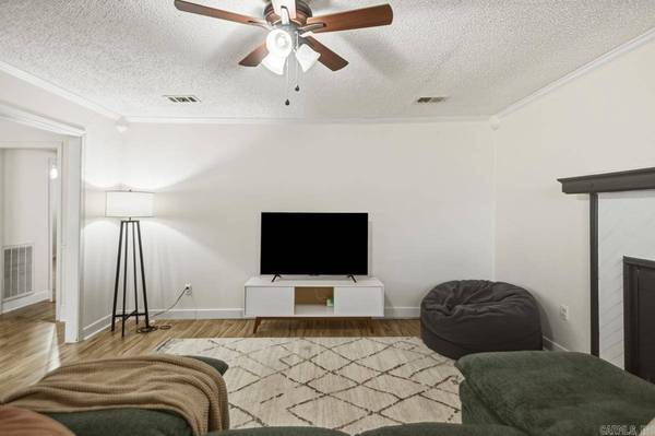 523 Grandview Street, Sherwood, AR 72120