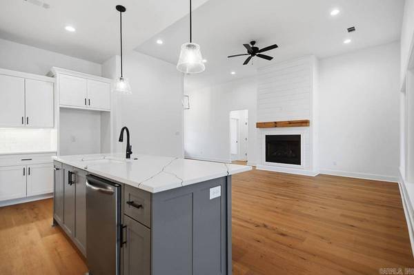 110 Harmony Village Drive, Benton, AR 72015