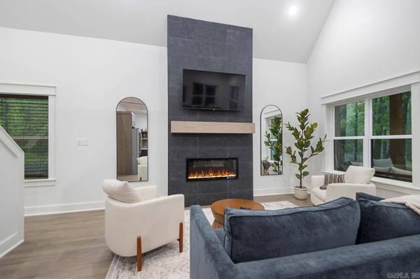 197 Sunshine Ln, Pangburn, AR 72121