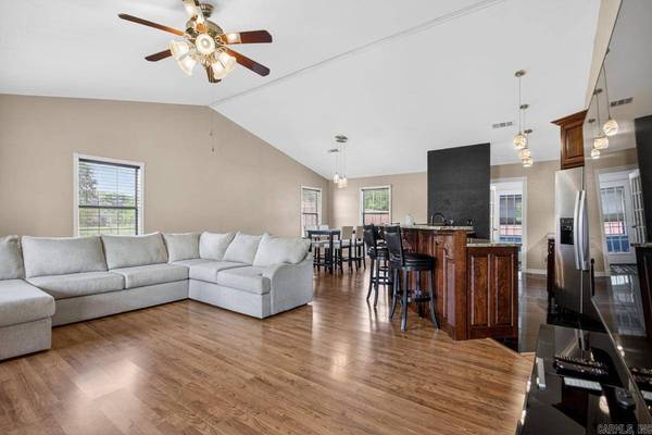 114 Jamie Lane, Beebe, AR 72012