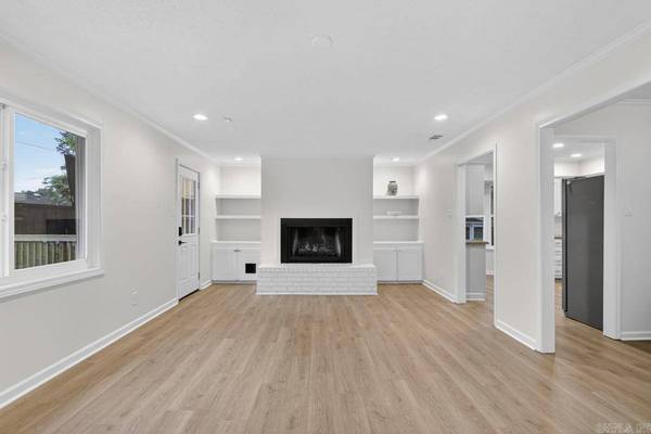 11 Coral Court, Little Rock, AR 72112