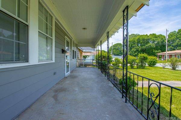 1024 E 16th Street, North Little Rock, AR 72114