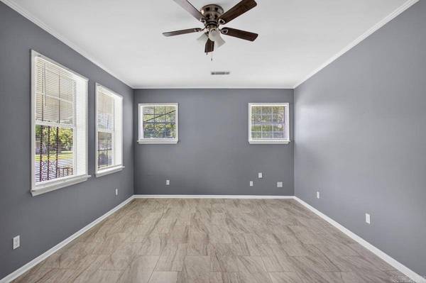 1024 E 16th Street, North Little Rock, AR 72114