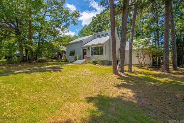 1 Page Cove, Maumelle, AR 72113
