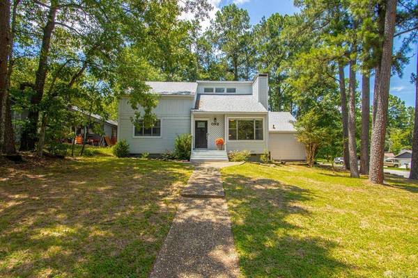 1 Page Cove, Maumelle, AR 72113