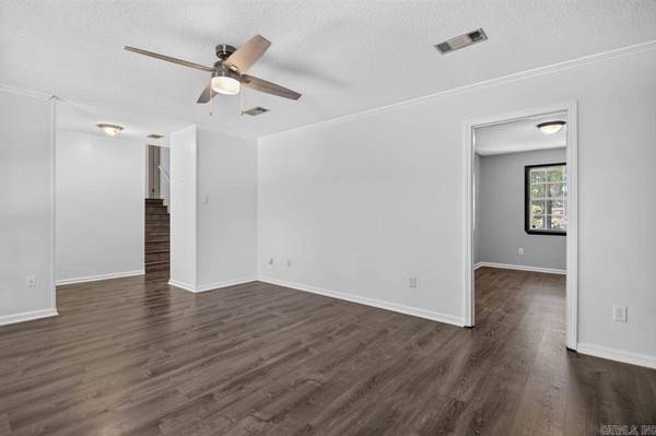 12111 Teton Forest Drive, Little Rock, AR 72212