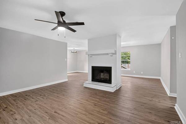 715 Rosewood, Benton, AR 72015