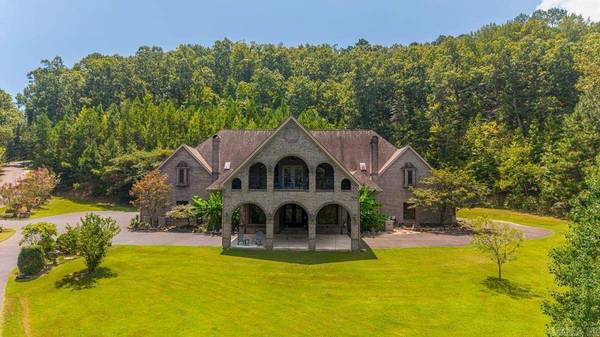 3443 Riverview Drive