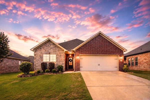 1225 Crosspoint, Conway, AR 72034