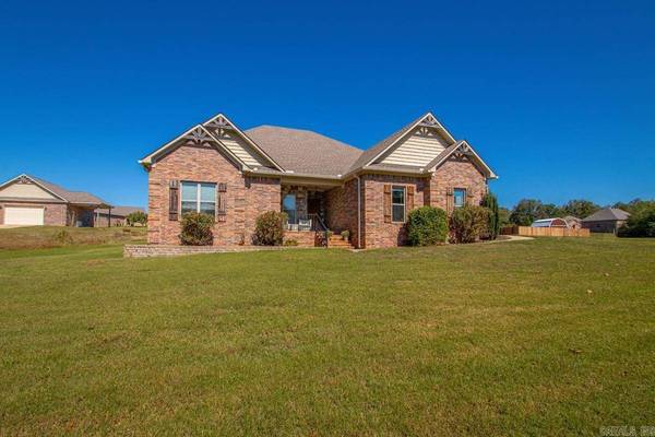 19 Winterberry Drive, Greenbrier, AR 72058