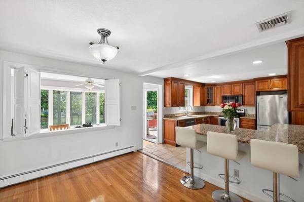 16 Stockdale Road, Needham, MA 02492